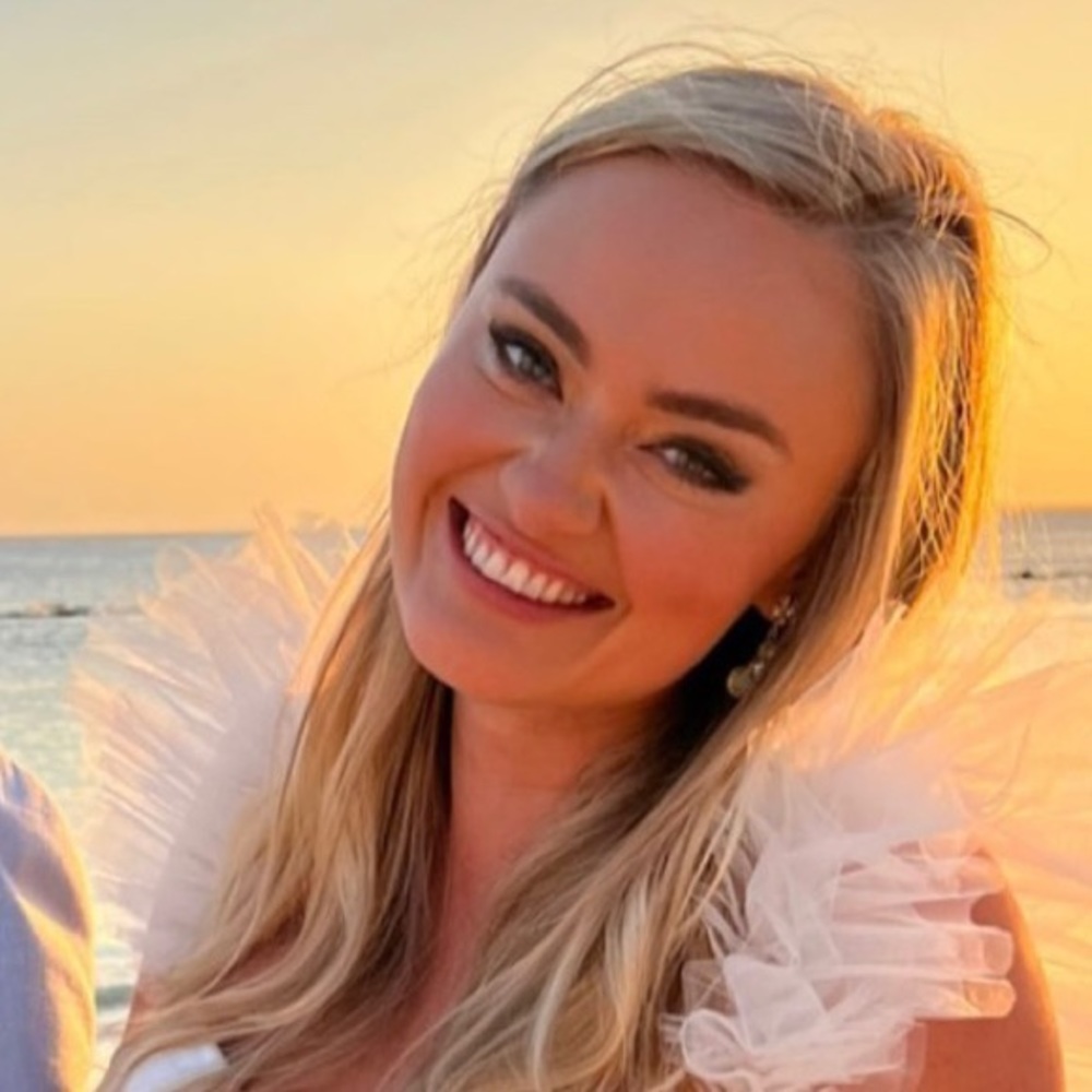 Meet your Posher, Masha